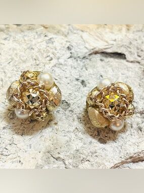Vintage West Germany Gold Tone Faux Pearl Cluster Clip On Earrings